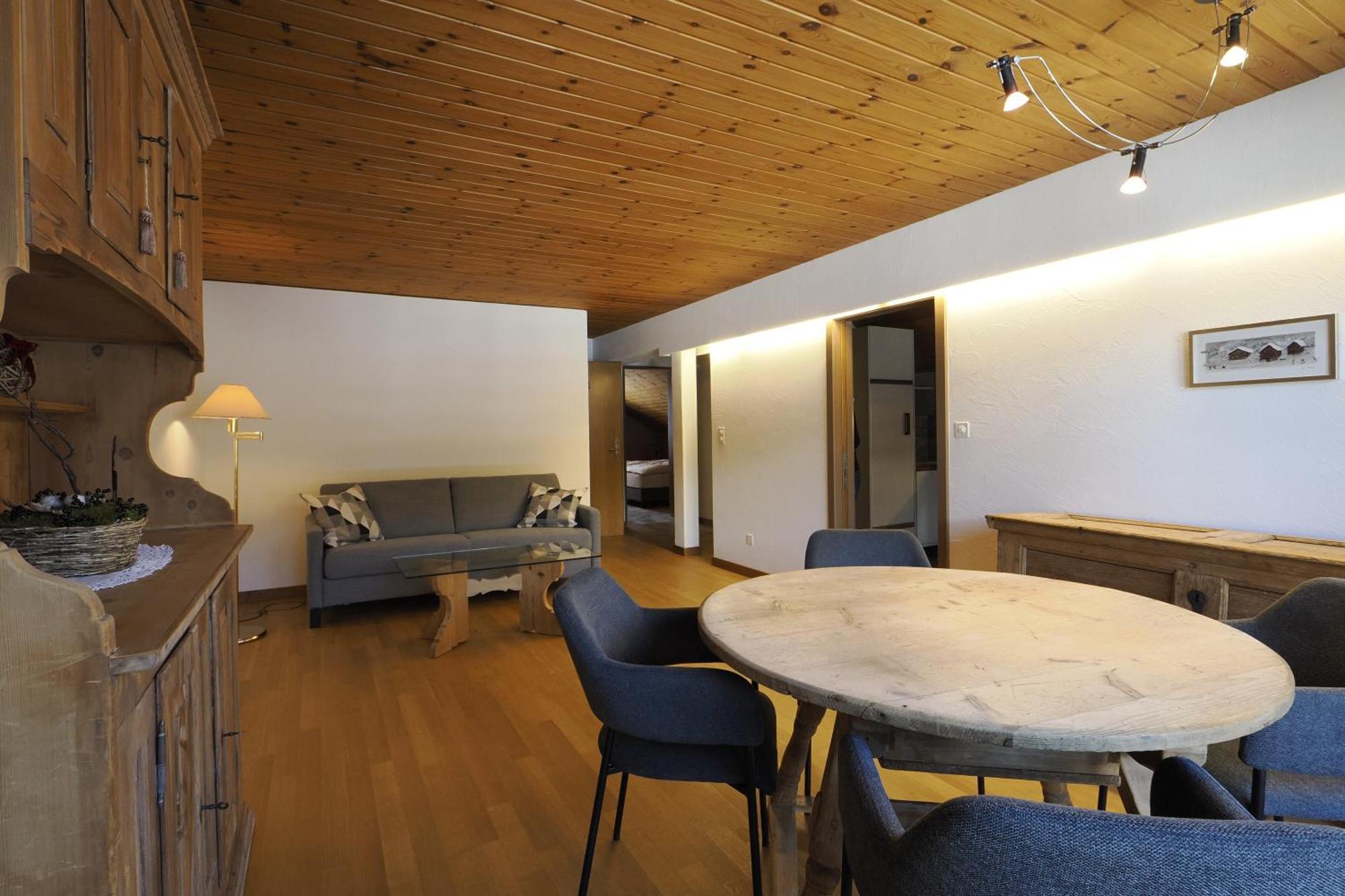 Hotel Alpina Parpan Bagian luar foto